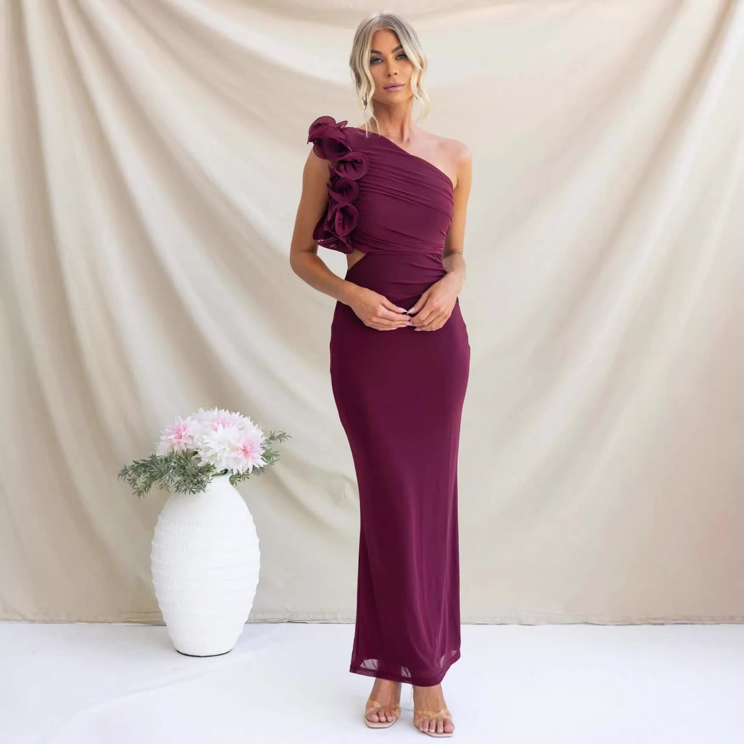 Damen Elegantes Rüschen-Maxikleid mit einem schulterfreien Design und figurbetontem Schnitt