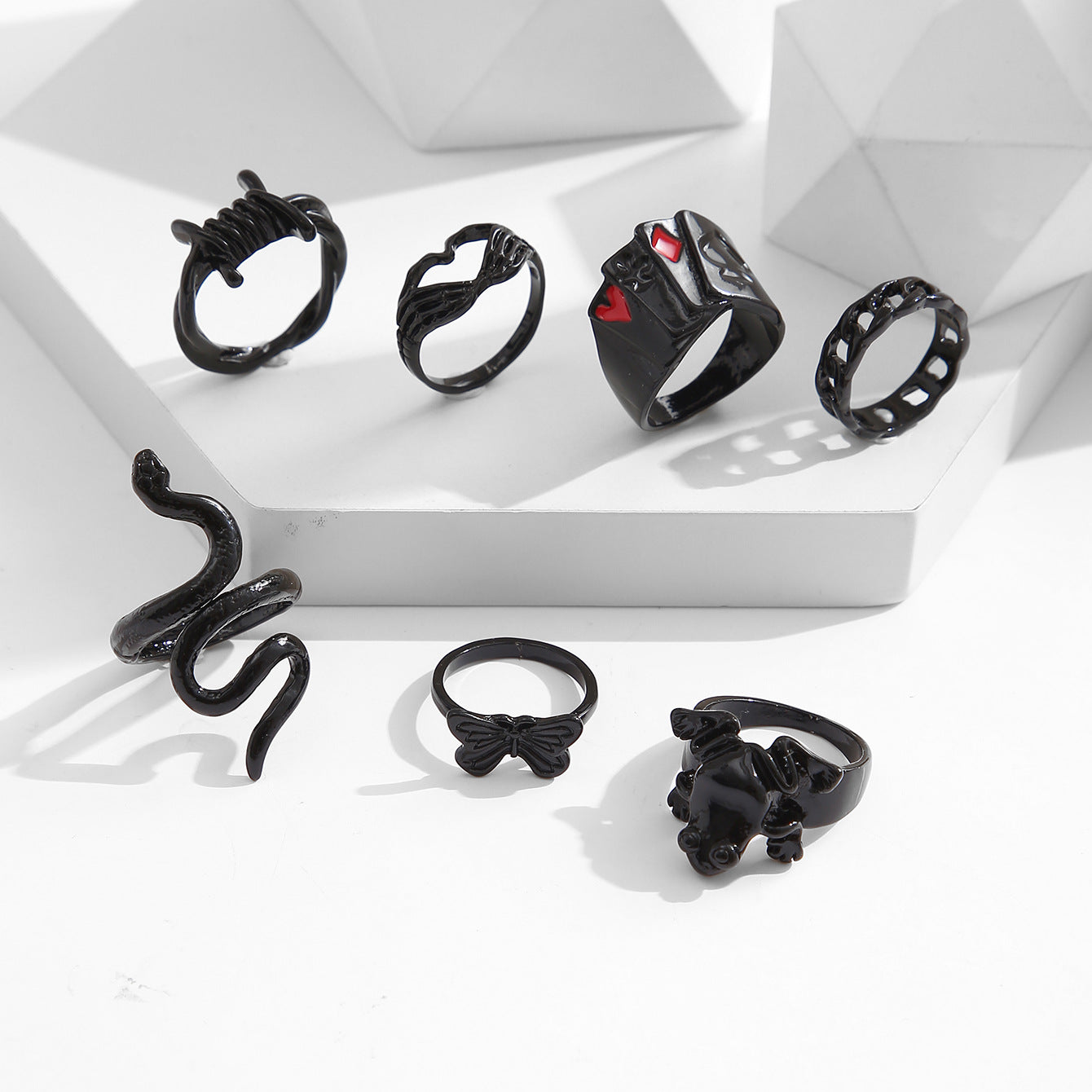 Damen modisches Ring-Set mit stilvollen minimalistischen Designs Shop Nory