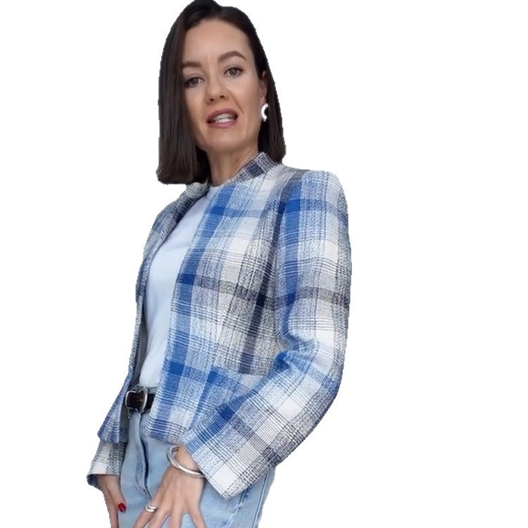 Damen Kastenförmiger karierter Kurzblazer mit Stehkragen und strukturierter Schulterpartie Shop Nory