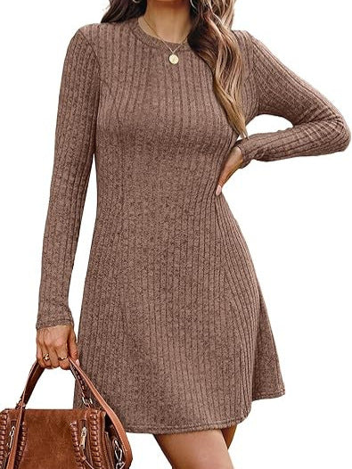 Damen Geripptes Strickkleid mit Rundhalsausschnitt und figurumspielender A-Linien-Silhouette Shop Nory