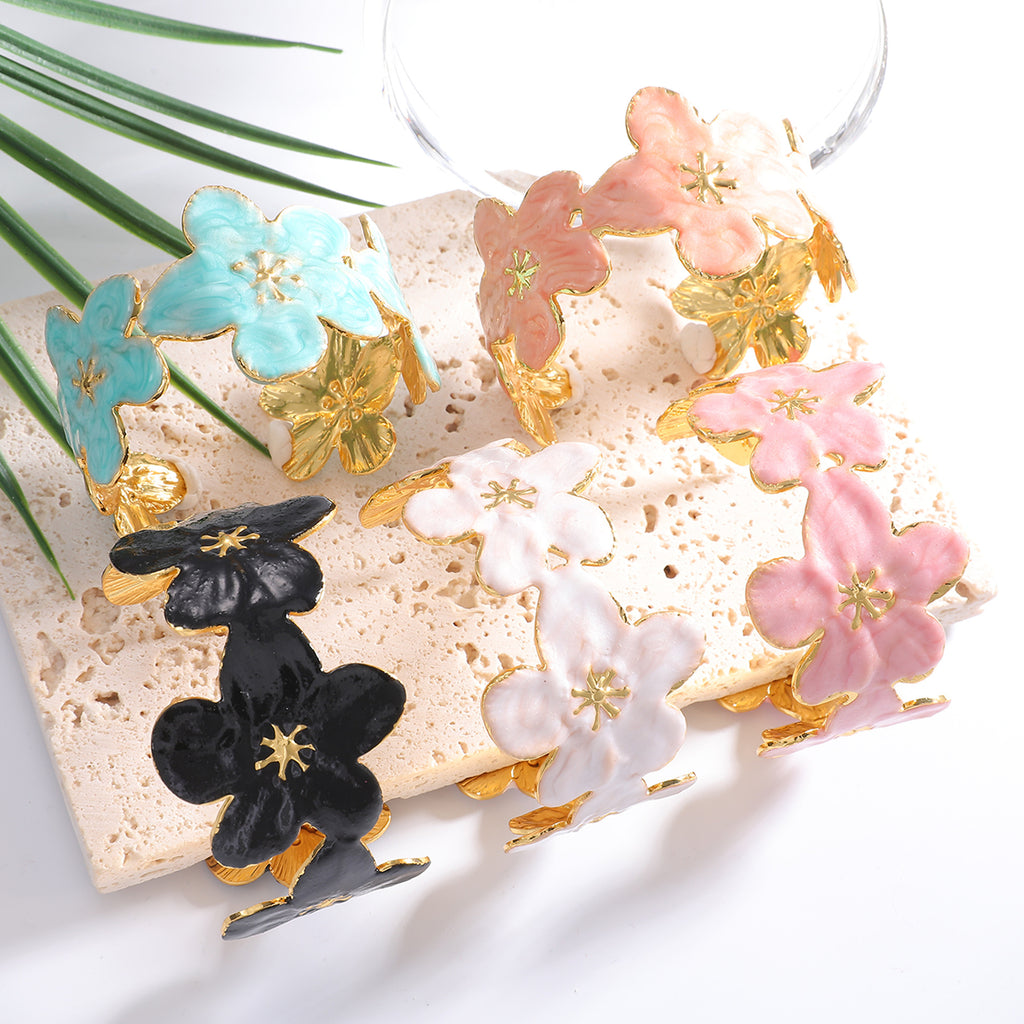 Damen Armreif mit floralen Motiven Shop Nory