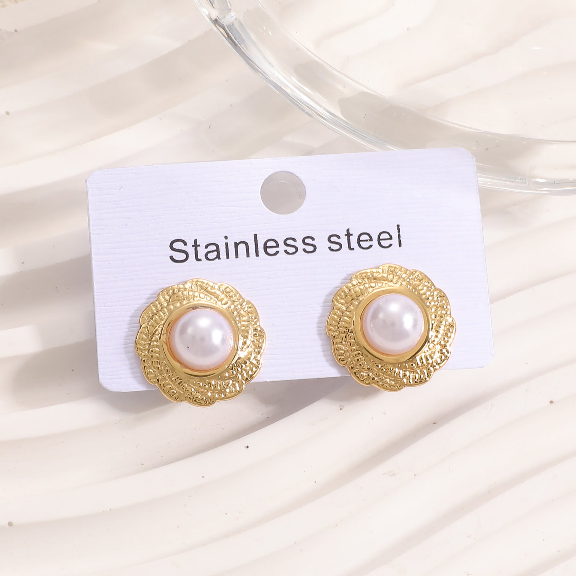 Damen Ohrstecker im stilvollen Herzdesign Shop Nory