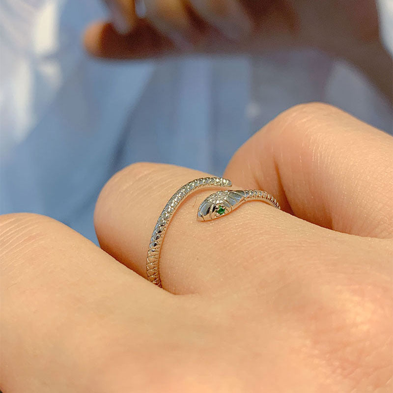 Damen Offener Ring im Schlangenmotiv mit funkelnden Zirkonia Shop Nory