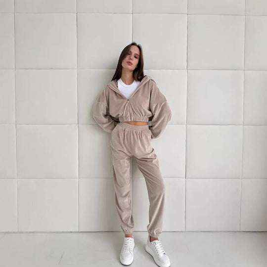Damen luxuriöser Samt-Trainingsanzug mit geraffter Bomberjacke und High-Waist Jogginghose Shop Nory
