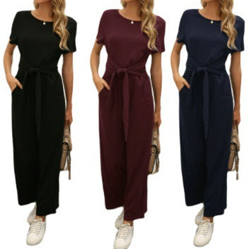 Damen Jumpsuit mit Bindegürtel und weitem Bein