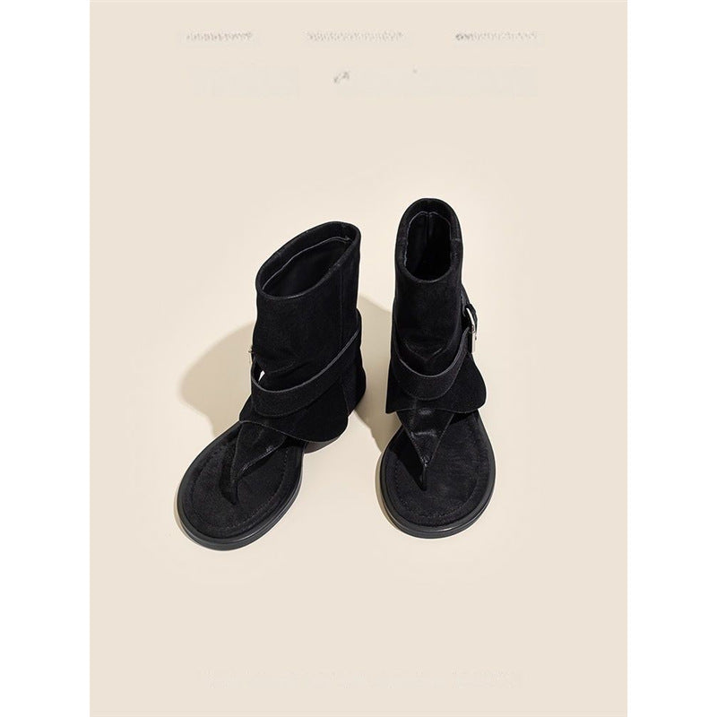 Damen Ankle-Cuff Zehensteg-Sandale mit weitem Schaft und verstellbarem Schnallenriemen Shop Nory