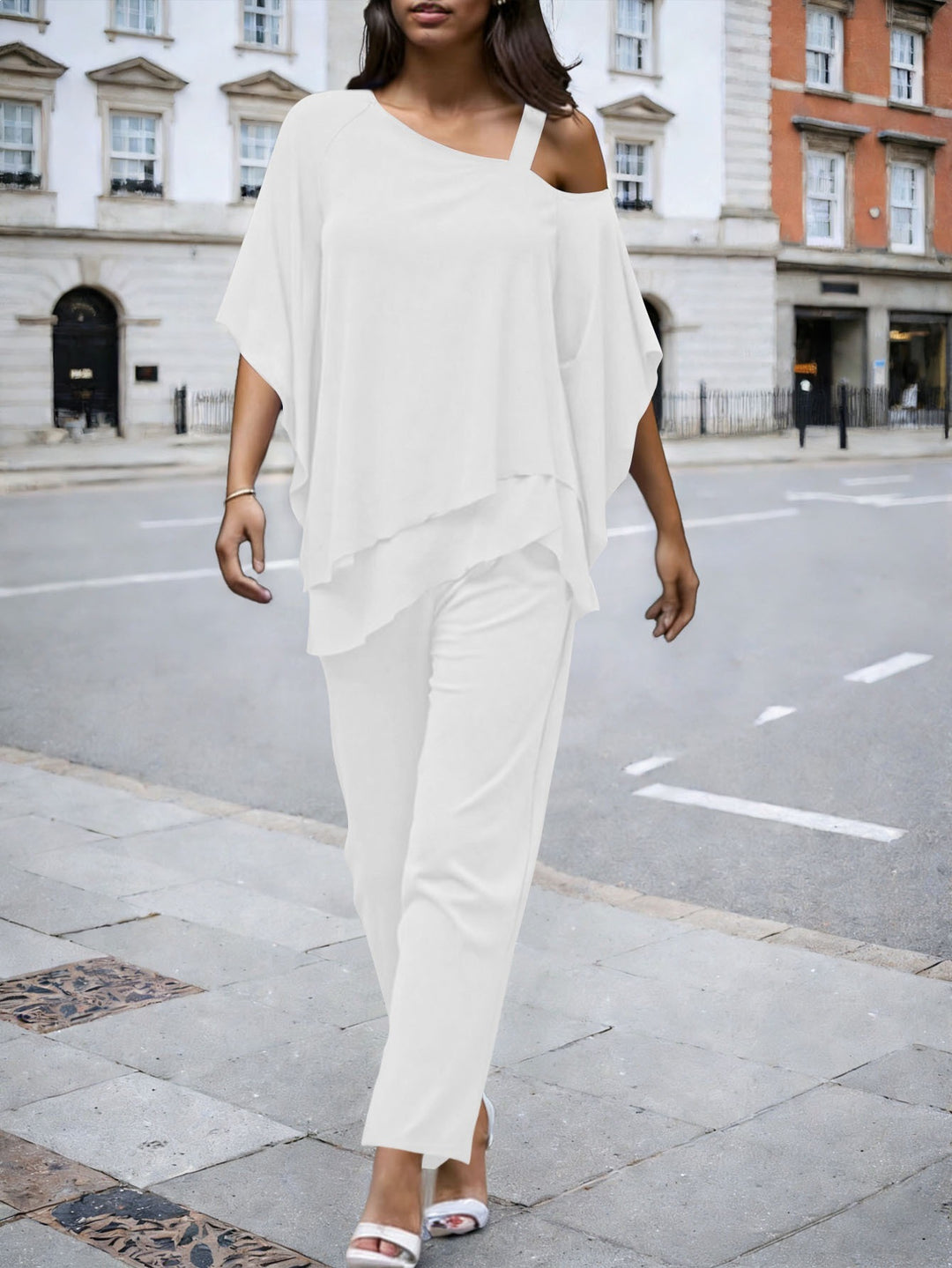 Damen Lagenbluse mit One-Shoulder-Trägern und asymmetrischem Volant-Saum Shop Nory