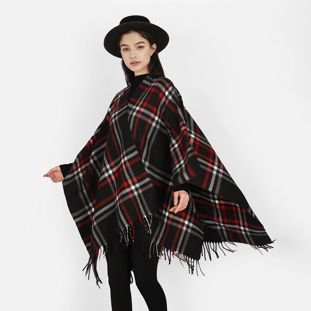 Damen Karierter Oversize-Überwurfponcho mit V-Ausschnitt und Fransensaum Shop Nory