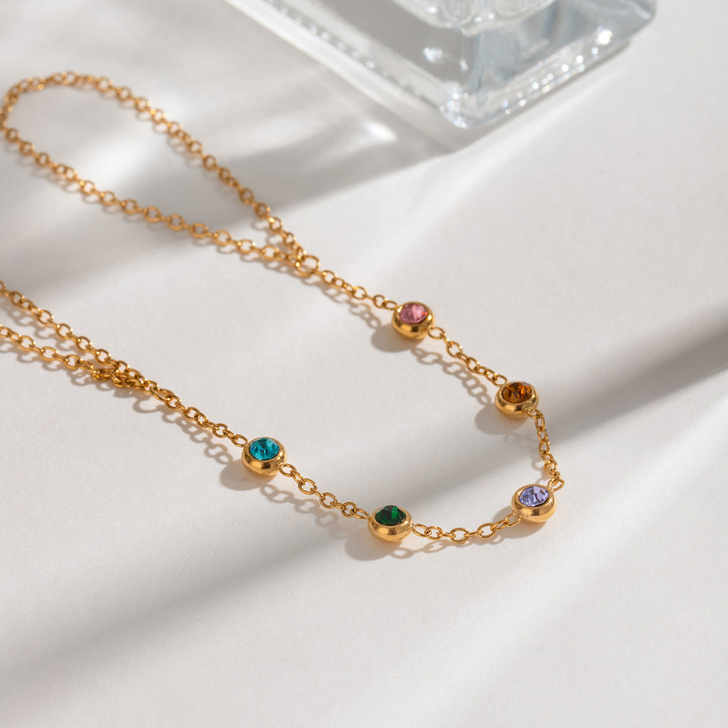 Damen Halskette mit bunten Kristall-Akzenten und hypoallergenem Design Shop Nory