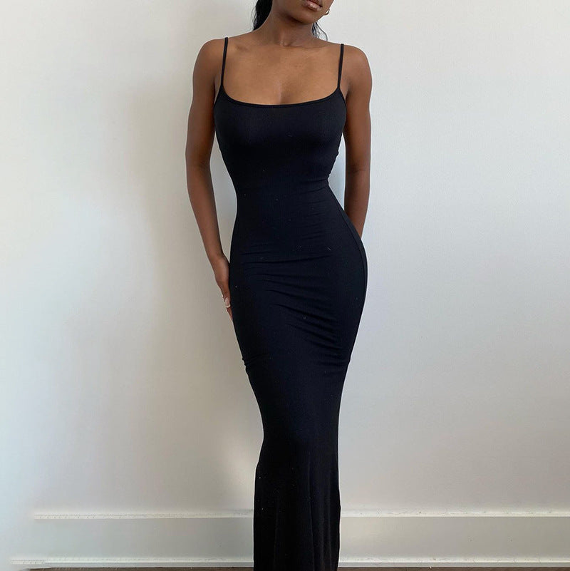 Damen Elegantes Maxikleid mit schmalem Schnitt und verstellbaren Spaghettiträgern