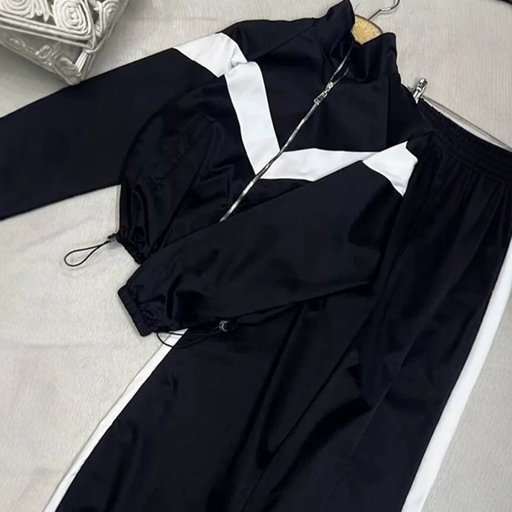 Damen Retro-Trainingsanzug mit Reißverschlussjacke und elastischer Bundhose Shop Nory