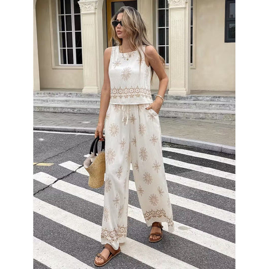 Damen zwei-teiliges Sommer Set mit feiner Stickerei und weitem Schnitt