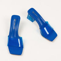 Blau