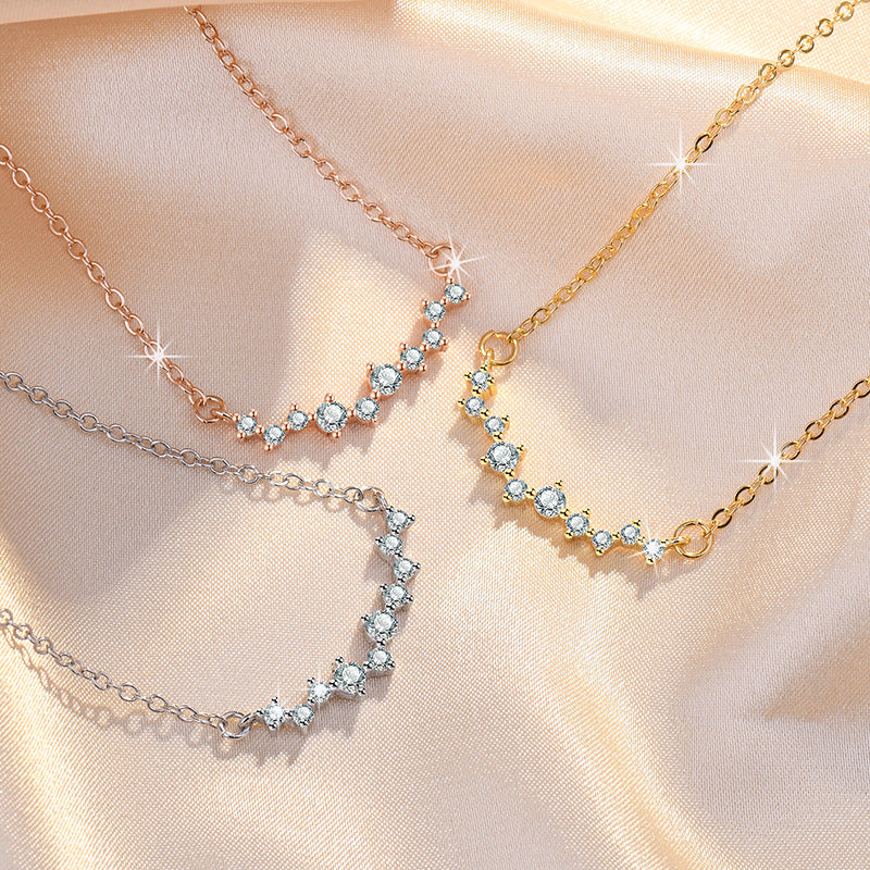 Damen Halskette mit funkelndem Zirkonia-Akzent und eleganter Verarbeitung Shop Nory