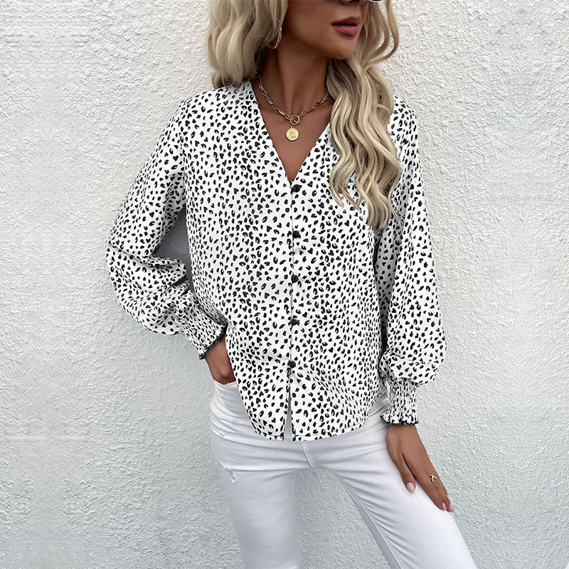 Damen Bluse mit modernem Punktedesign und elastischen Ärmeln