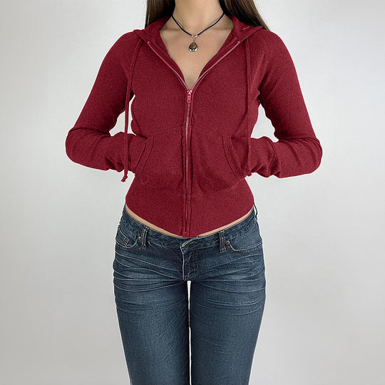 Damen nan schmal geschnittene Feinstrick-Hoodiejacke mit Metallzipper, Kängurutaschen und Daumenlochbündchen Shop Nory