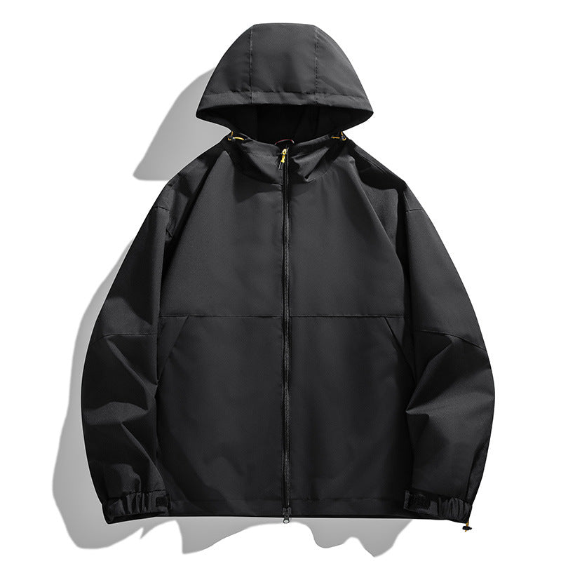 Herren Leichte Urban-Softshell Kapuzenjacke mit minimalistischer Nahtführung und verdecktem Reißverschluss Shop Nory