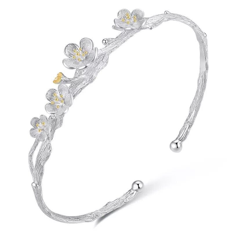 Damenring mit floralem Design und feinen Details Shop Nory