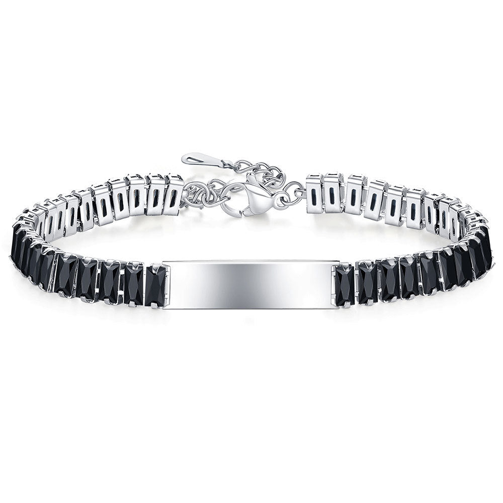 Damen Armband mit funkelnden Zirkonia und gravierbarem Anhänger Shop Nory