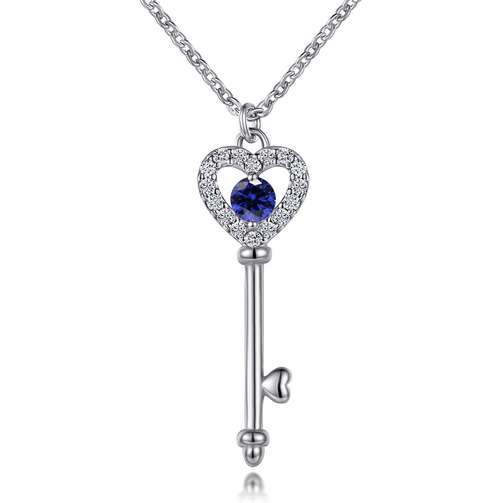 Damen Herzschlüssel Anhänger aus hochwertigem Edelstahl mit funkelnden Zirkonia Shop Nory