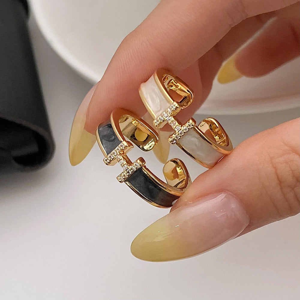 Damen Offener Ring mit exklusivem Design und funkelnden Akzenten Shop Nory