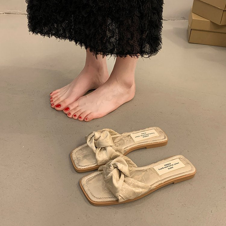 Damen modische Sandalen mit dekorativem Schleifenakzent und rutschfester Sohle