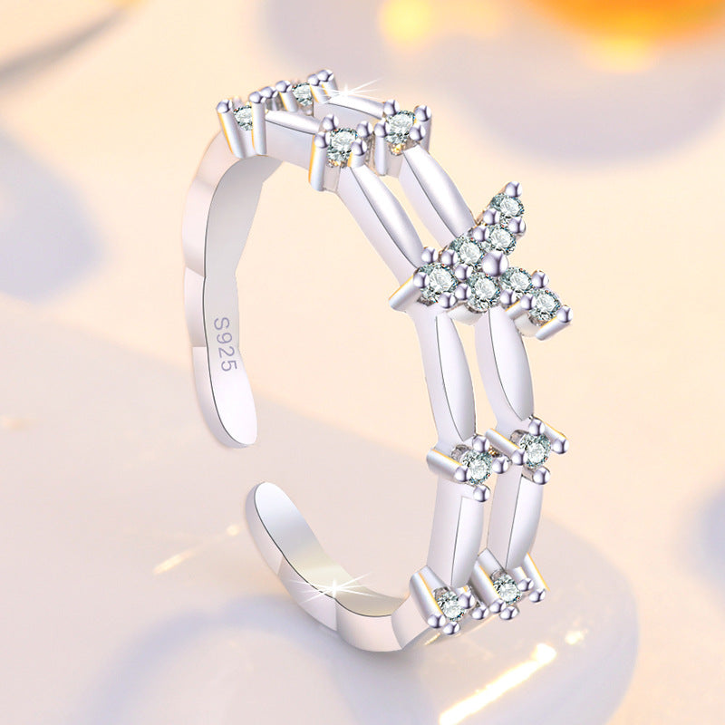 Damen offener Ring mit funkelndem Kristallbesatz und einzigartigem Design Shop Nory