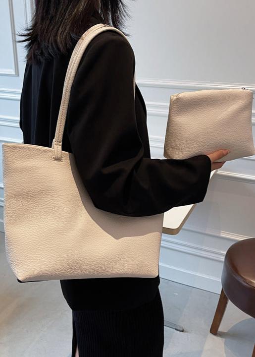 Geräumige Damen Schultertasche Aus Weichem Leder