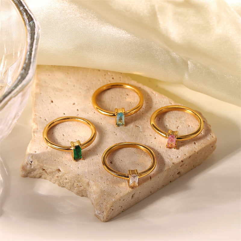 Damen eleganter Ring mit aquamarinfarbener Steinfassung Shop Nory