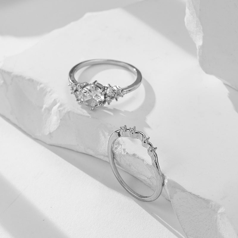 Damen glamouröser Verlobungsring mit funkelnden Zirkonia-Steinen Shop Nory
