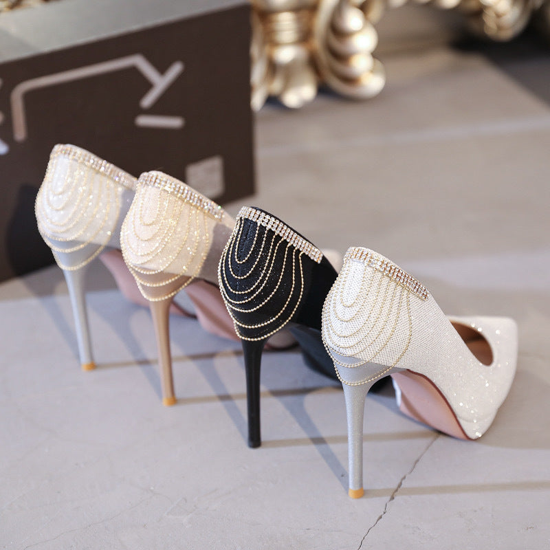 Damen nan elegante Abend-Pumps mit feinem Glitzermesh, spitzer Zehenpartie, filigranem Stilettoabsatz und dekorativer Fersenapplikation