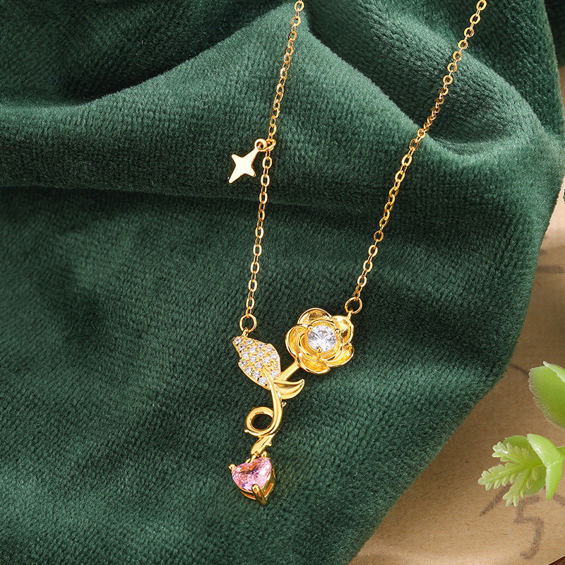 Damen Halskette mit floralem Design und funkelnden Zirkonia-Elementen Shop Nory