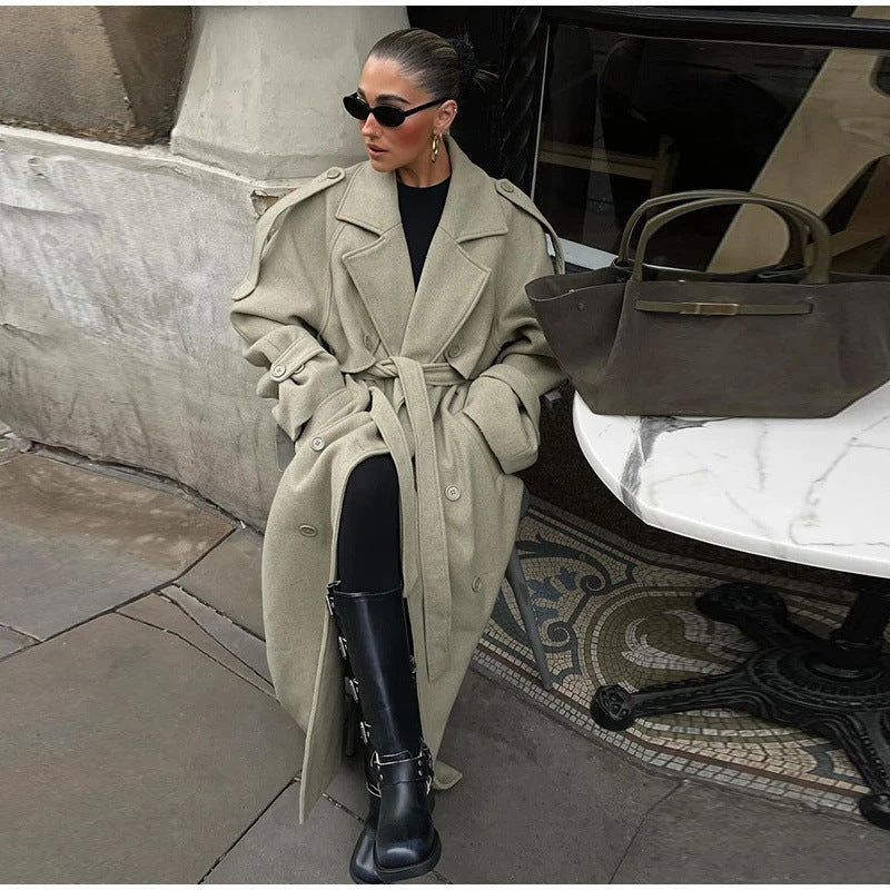 Damen Extravaganter Oversize-Mantel im Maxilänge aus Wollmix mit betonter Schulterpasse und weiten Aufschlägen Shop Nory