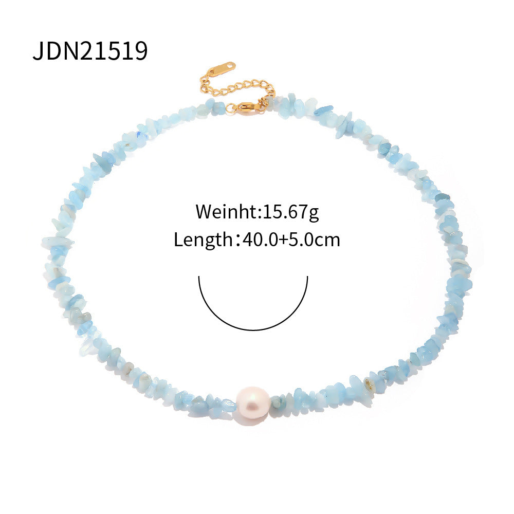 Damen Halskette mit pastelblauen Edelsteinen und einer eleganten Perle Shop Nory