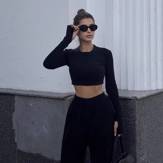 Damen Kurzes Langarm-Croptop mit Daumenloch und weite High-Waist Loungehose Shop Nory