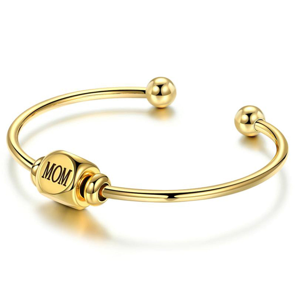 Damen Armreif mit personalisierbarem Mom-Anhänger Shop Nory