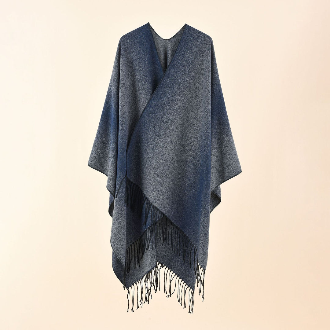 Damen Cape-Poncho aus leichtem Glanzstrick mit Ombre-Effekt und Fransensaum Shop Nory