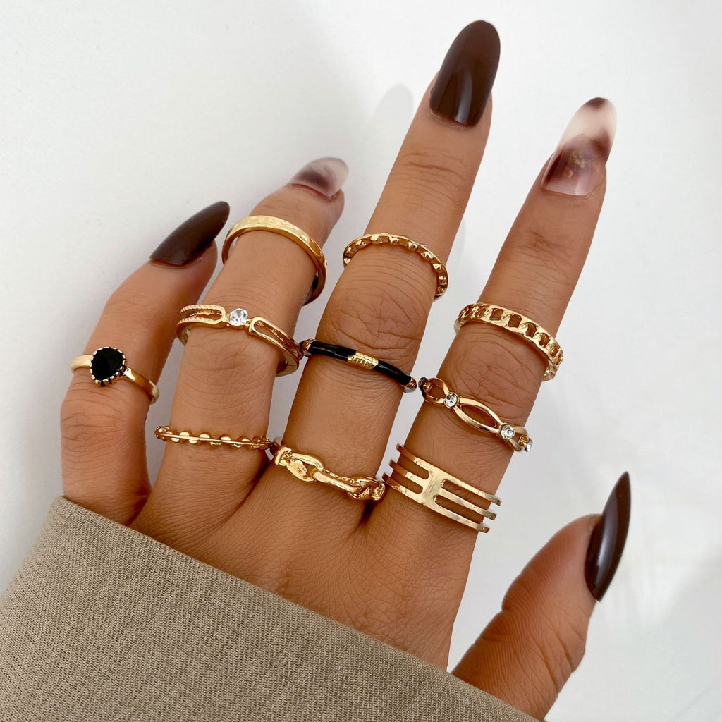 Damen Ring-Set mit filigranen, modernen Designs und funkelnden Akzenten Shop Nory