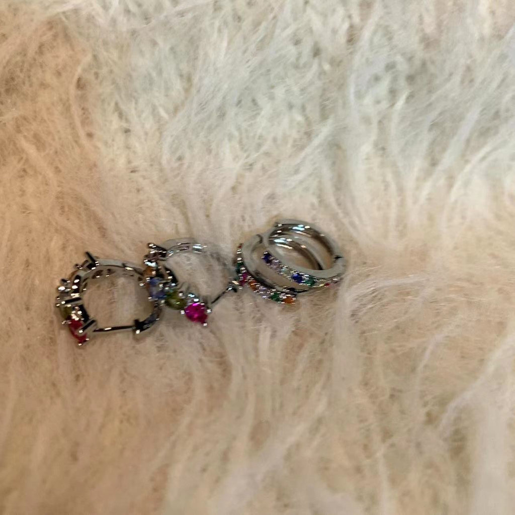 Damen Creolen mit bunten Zirkonia-Akzenten Shop Nory