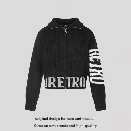 Damen Kurze Zopfmuster-Strickjacke mit Stehkragen, durchgehendem Reißverschluss und Typo-Bund Shop Nory
