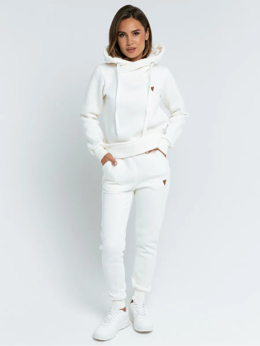 Damen Loungewear-Set mit Schalkragen-Hoodie und taillierter Jogginghose Shop Nory