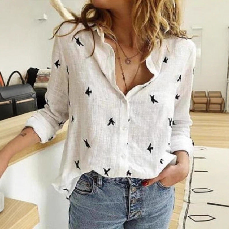 Damen Atmungsaktive Baumwoll‑Leinen Tunika‑Bluse mit Kentkragen, geknöpftem V‑Ausschnitt und gerundetem Saum Shop Nory