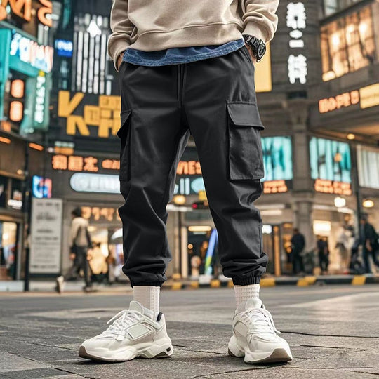 Herren Tapered Cargo-Jogginghose mit Kordelzug, aufgesetzten Klappentaschen und elastischen Bündchen Shop Nory