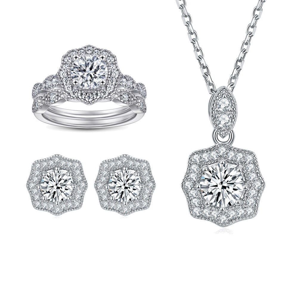 Damenring mit tropfenförmigem Hauptstein und eleganter Zirkonia-Verzierung Shop Nory