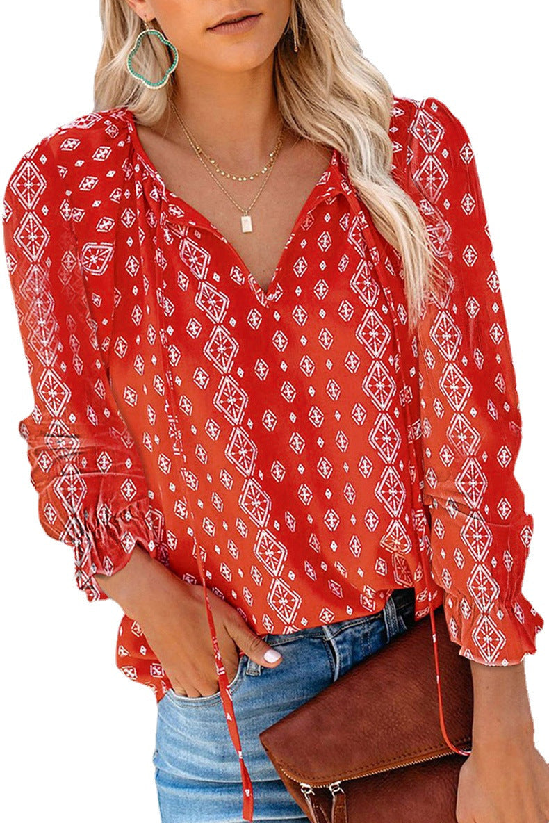 Damen Bluse mit Rüschendetails und tiefem V-Ausschnitt