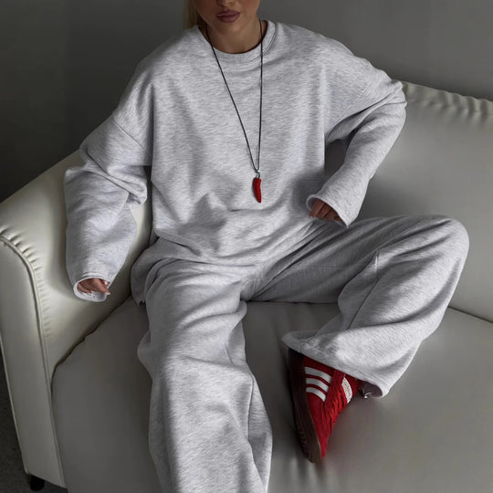 Damen kastiges Sweatstoff-Set mit weichem Rundhalsausschnitt und weiter Kordelbundhose Shop Nory