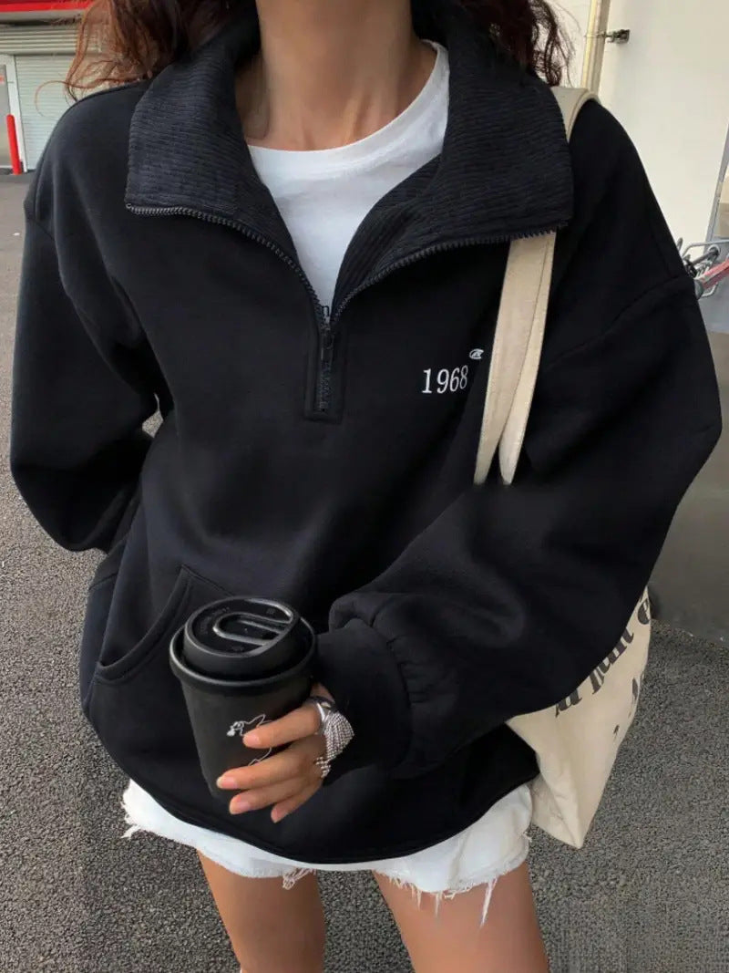 Damen Oversized Sweatshirt mit halbem Reißverschluss, hohem Stehkragen und Kängurutasche Shop Nory
