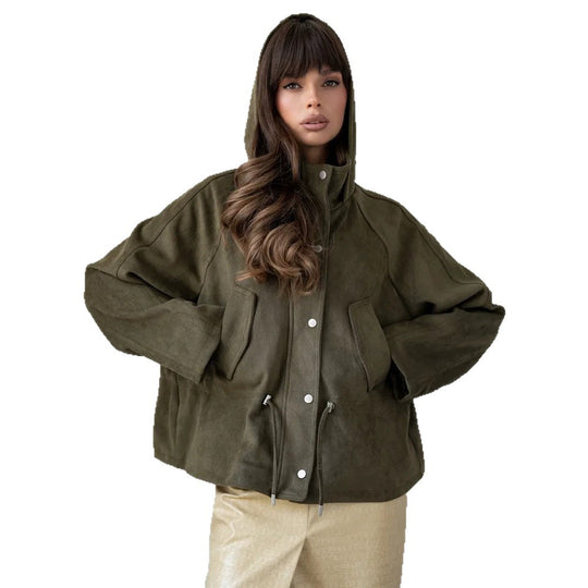 Damen Kurzblouson aus Veloursleder-Optik mit Kapuze, Tunnelzug‑Taillierung und Pattentaschen Shop Nory