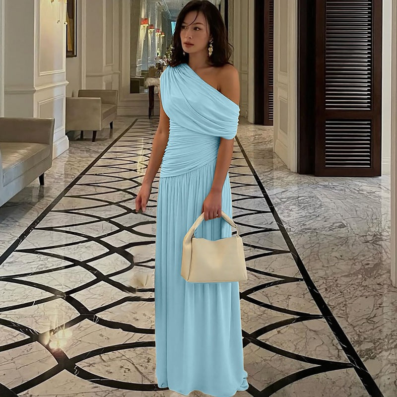 Damen Elegantes asymmetrisches Maxikleid mit Raffungen