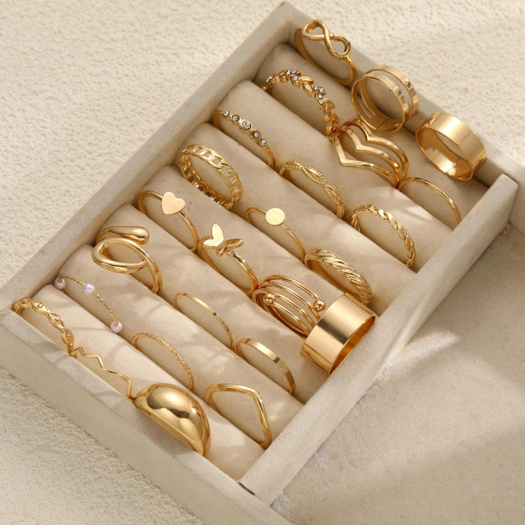 Damen vielseitiges Ring-Set mit kreativen Designs und funkelnden Akzenten Shop Nory